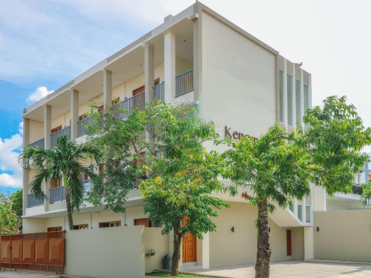 Oyo 1200 Kencana Residence Jimbaran Esterno foto